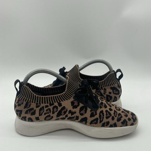 Womens Size 7.5 Skechers Ultra Flex Wild Expedition Shoes Leopard Print Sneakers - Picture 4 of 6